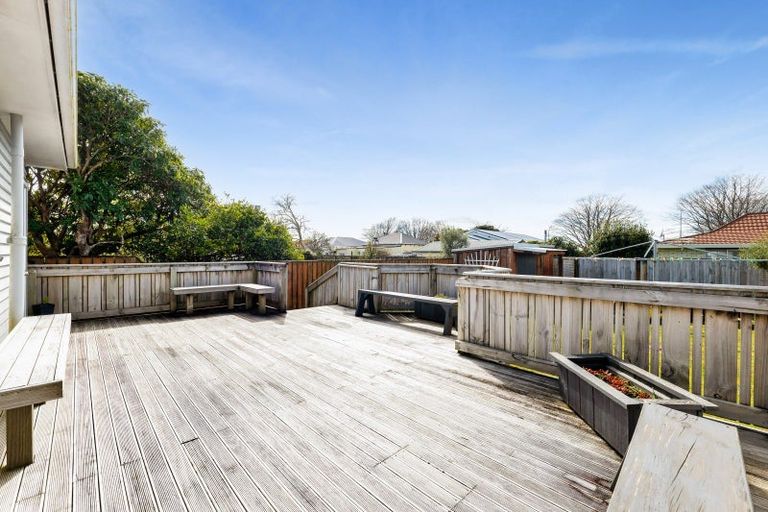 Photo of property in 120 Miranda Street, Stratford, 4332