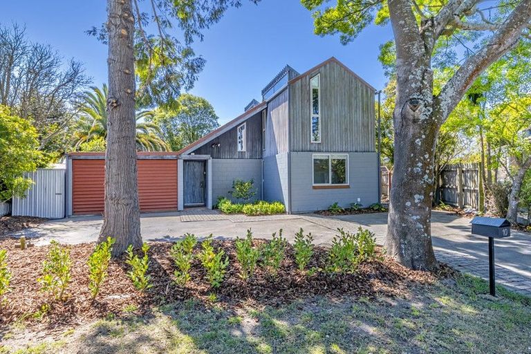 Photo of property in 10 Glenys Place, Broomfield, Christchurch, 8042