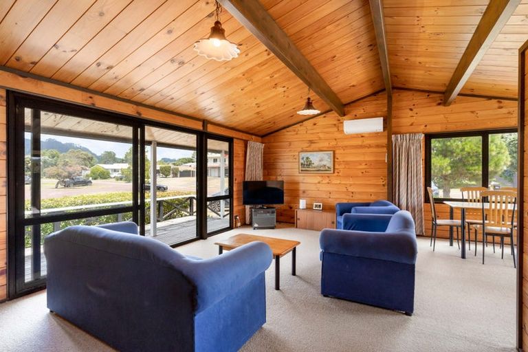 Photo of property in 20 Mccormick Place, Pauanui, Hikuai, 3579