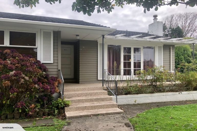 Photo of property in 34 Lincoln Road, Henderson, Auckland, 0610