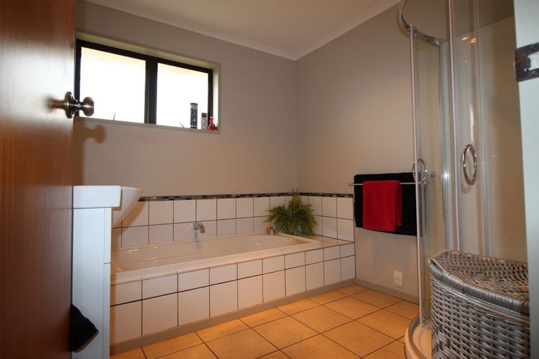 Photo of property in 10 O'neill Crescent, Bridge Hill, Alexandra, 9320