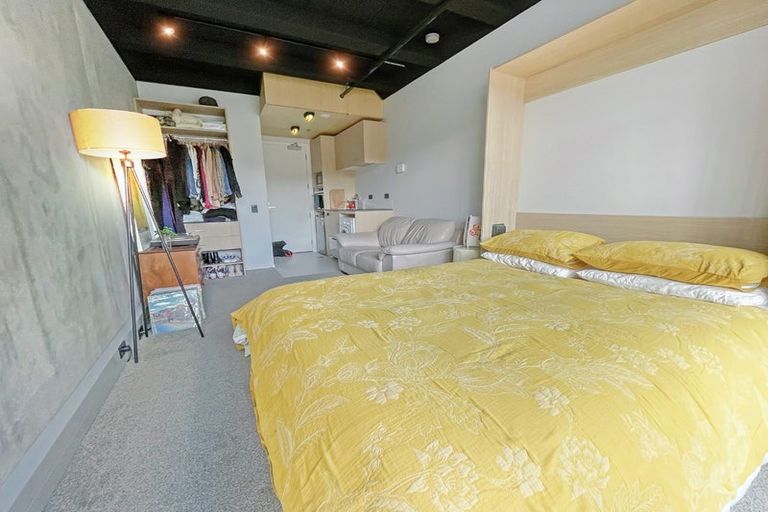 Photo of property in Vedado Apartments, 208/41u Hopper Street, Mount Cook, Wellington, 6011