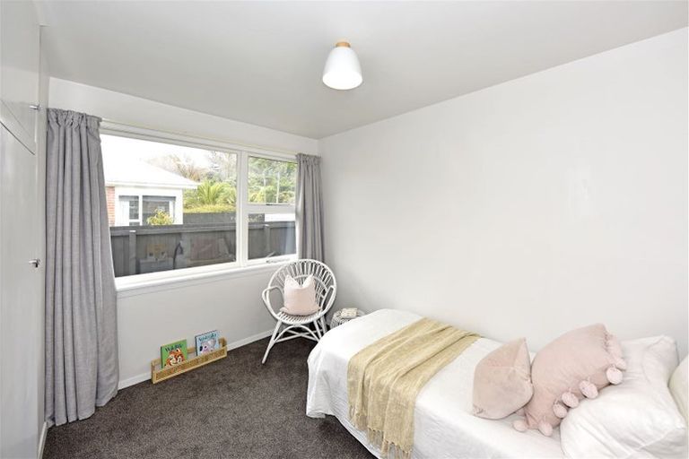 Photo of property in 203 Centaurus Road, Saint Martins, Christchurch, 8022