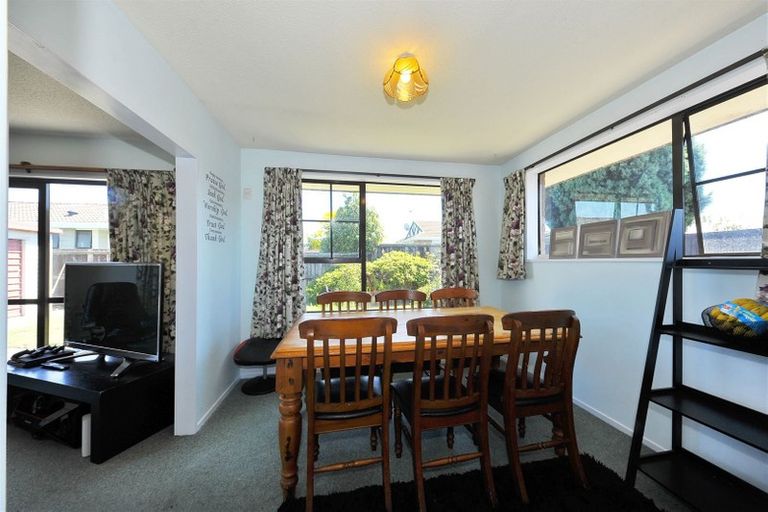 Photo of property in 5 Peebles Drive, Hei Hei, Christchurch, 8042
