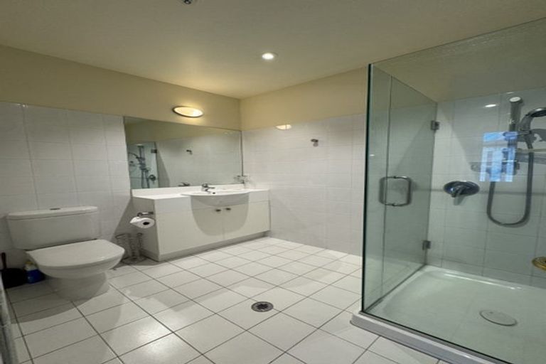 Photo of property in Kelvin House, 7a/16 The Terrace, Wellington Central, Wellington, 6011