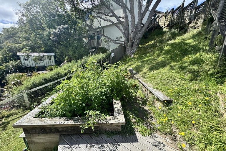 Photo of property in 111 Nevay Road, Miramar, Wellington, 6022