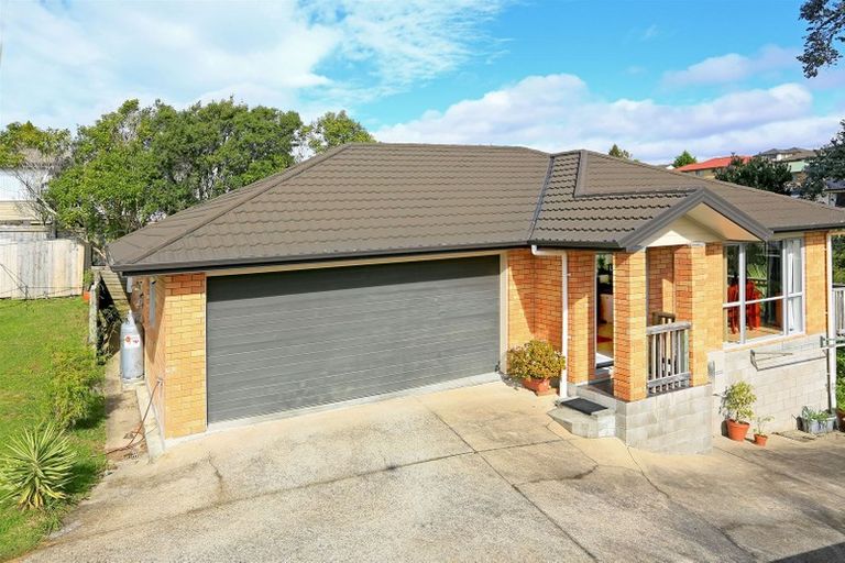 Photo of property in 25 Simpson Road, Ranui, Auckland, 0612