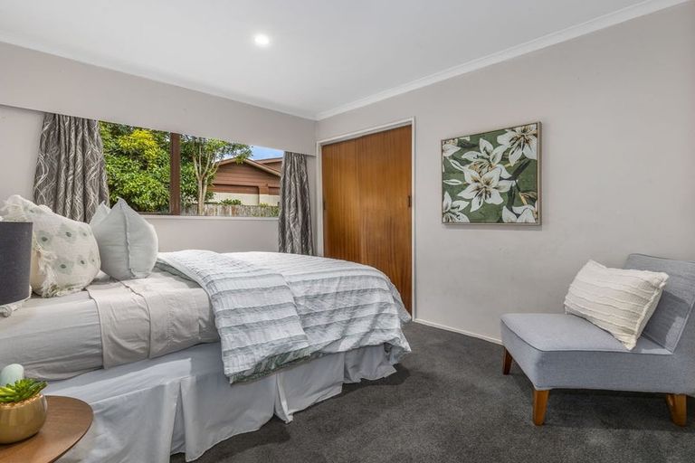 Photo of property in 189 Tararua Road, Levin, 5571