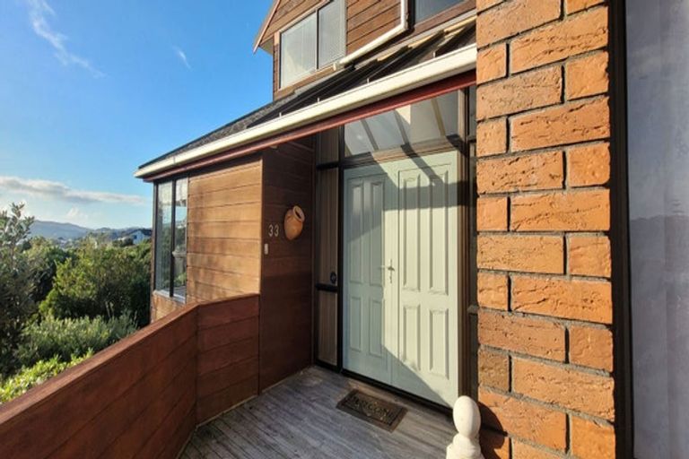 Photo of property in 33 Halladale Road, Papakowhai, Porirua, 5024
