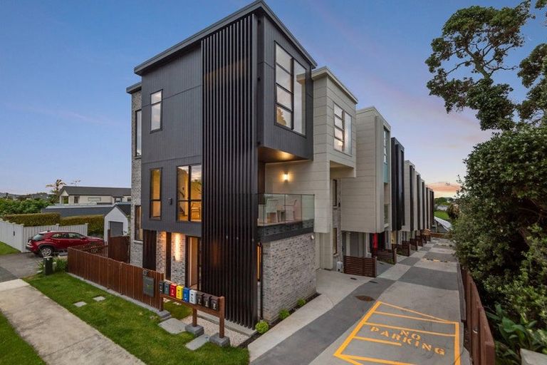 Photo of property in 5/33 Williamson Avenue, Belmont, Auckland, 0622