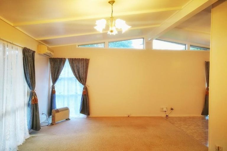 Photo of property in 79 Gardner Avenue, New Lynn, Auckland, 0600