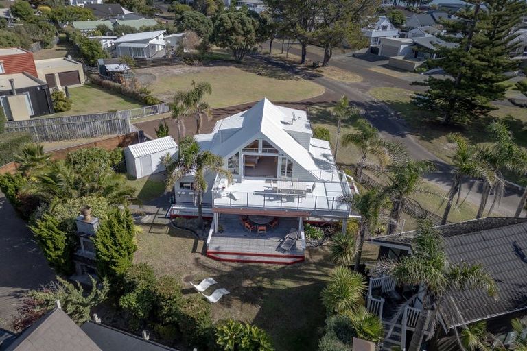 Photo of property in 5 Vista Paku, Pauanui, Hikuai, 3579