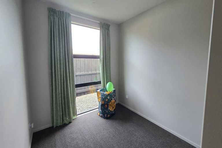 Photo of property in 92 Brenley Drive, Rolleston, 7614