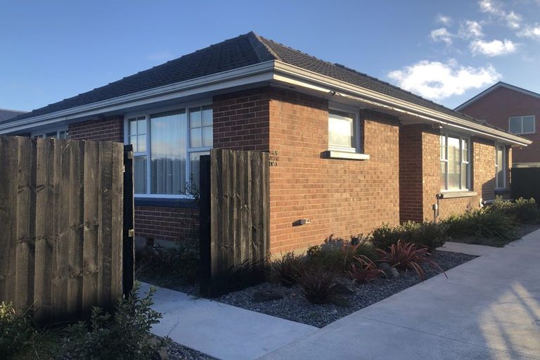 Photo of property in 80 Wharenui Road, Upper Riccarton, Christchurch, 8041