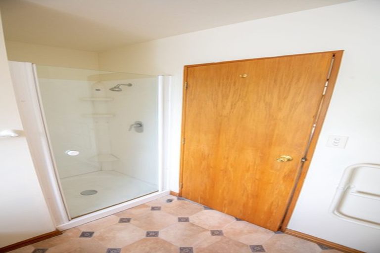 Photo of property in 25b Seymour Street, Hornby, Christchurch, 8042