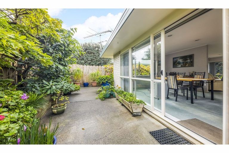 Photo of property in 694 Chapel Road, Northpark, Auckland, 2016