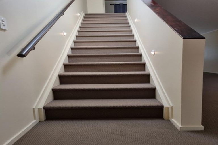 Photo of property in 9 Kona Crescent, Henderson, Auckland, 0610
