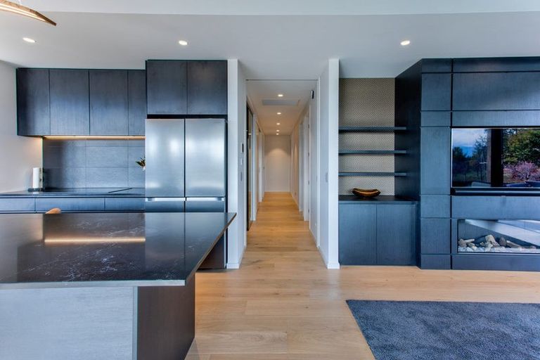 Photo of property in 16 Mccaw Mews, Wanaka, 9305