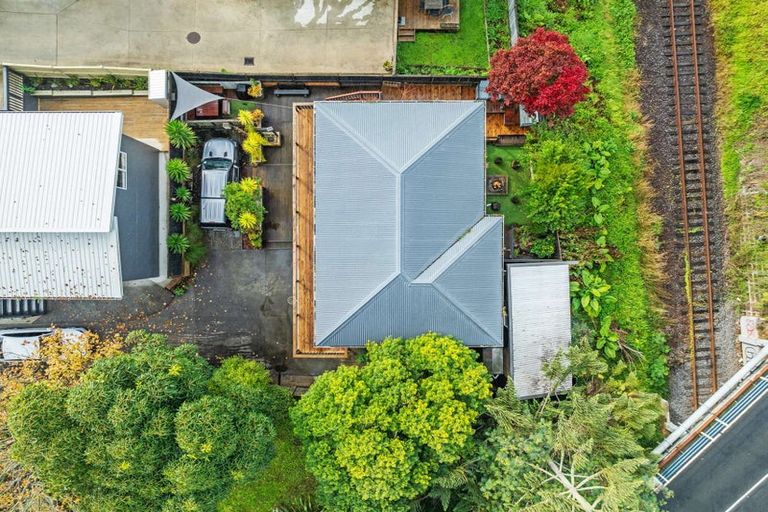 Photo of property in 5b Collingwood Road, Waiuku, 2123