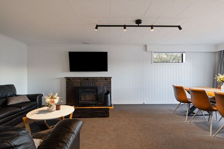 Photo of property in 256 Tremaine Avenue, Highbury, Palmerston North, 4412