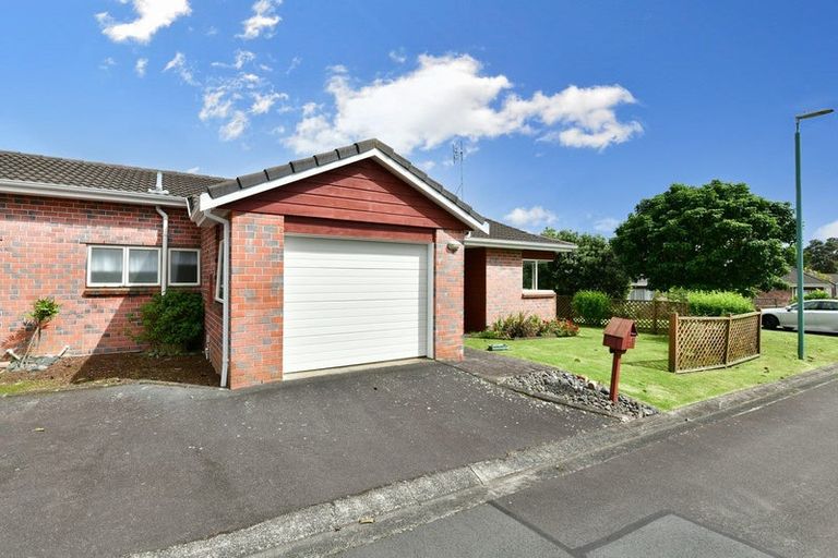 Photo of property in 26 The Grove, Red Beach, 0932