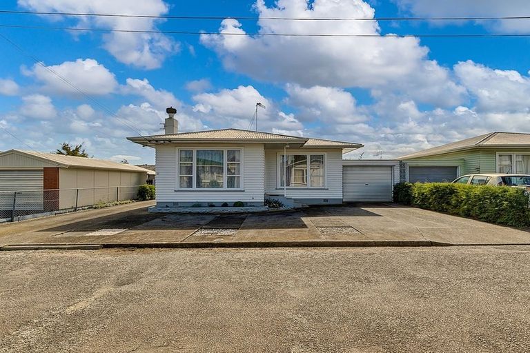 Photo of property in 3 Linley Place, Levin, 5510