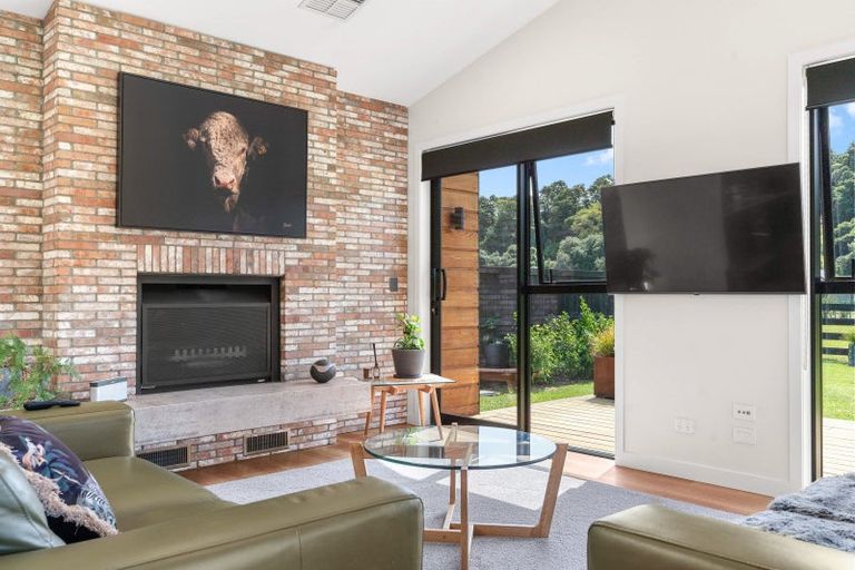 Photo of property in 32 Manukawiri Way, Martinborough, Greytown, 5794