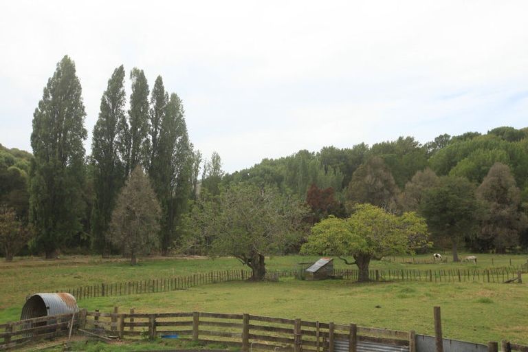 Photo of property in 1159 Kanakanaia Road, Whatatutu, Te Karaka, 4091