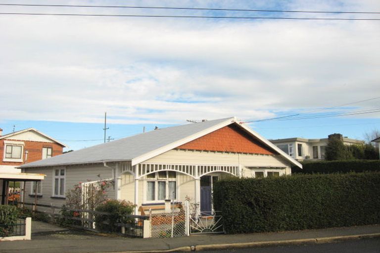 Photo of property in 22 English Avenue, Kenmure, Dunedin, 9011