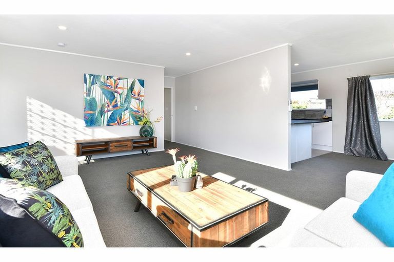 Photo of property in 34a Lakeside Drive, Orewa, 0931