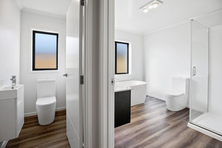 Photo of property in 15 Ruru Street, Cambridge, 3434