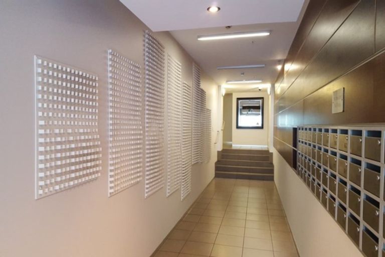 Photo of property in Trinity Apartments, 805/19 College Street, Te Aro, Wellington, 6011