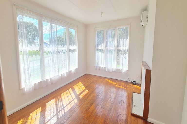 Photo of property in 18 Young Street, Morrinsville, 3300