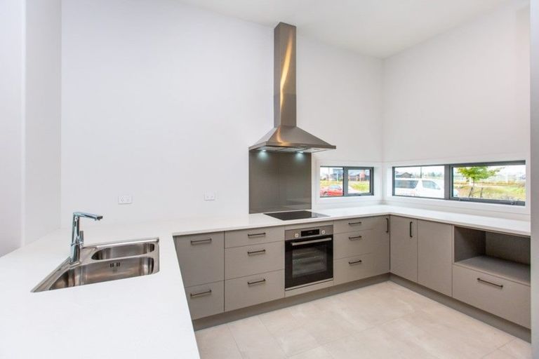 Photo of property in 37 Medway Place, Chartwell, Hamilton, 3210