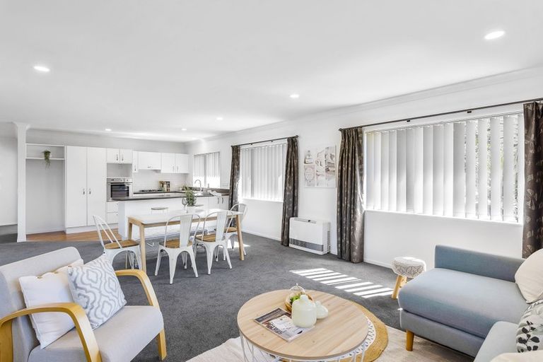 Photo of property in 10 Manhattan Court, Paraparaumu Beach, Paraparaumu, 5032