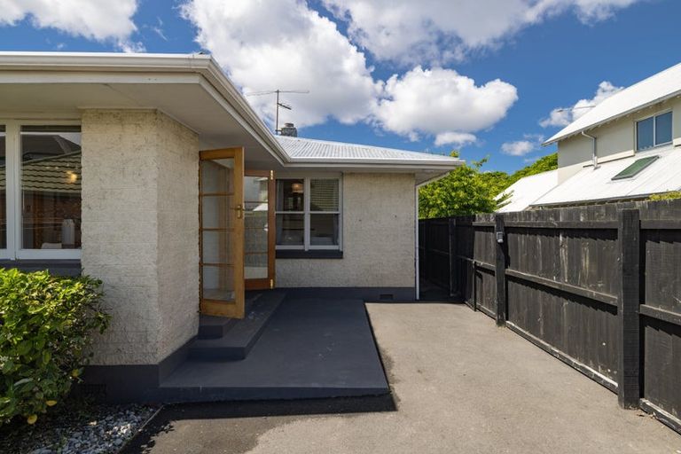 Photo of property in 205 Innes Road, St Albans, Christchurch, 8052