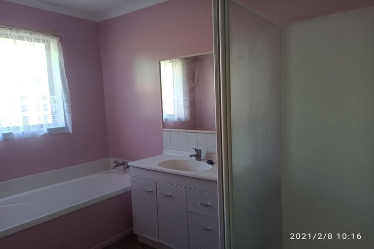 Photo of property in 33 Nottingham Drive, Hamilton East, Hamilton, 3216