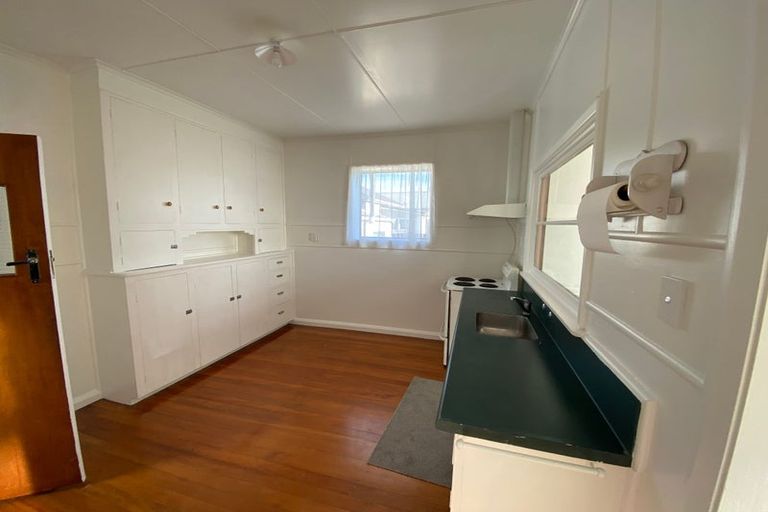 Photo of property in 226 Oxford Street, South Dunedin, Dunedin, 9012