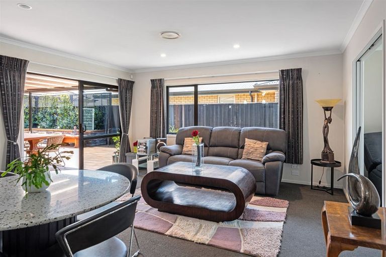 Photo of property in 8 Norrie Way, Kaiapoi, 7630