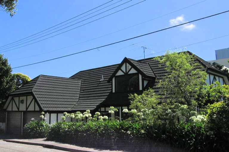 Photo of property in 1 Colville Street, Newtown, Wellington, 6021