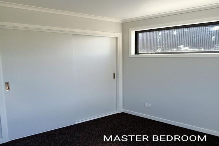Photo of property in 10 Main Road, Wainuiomata, Lower Hutt, 5014