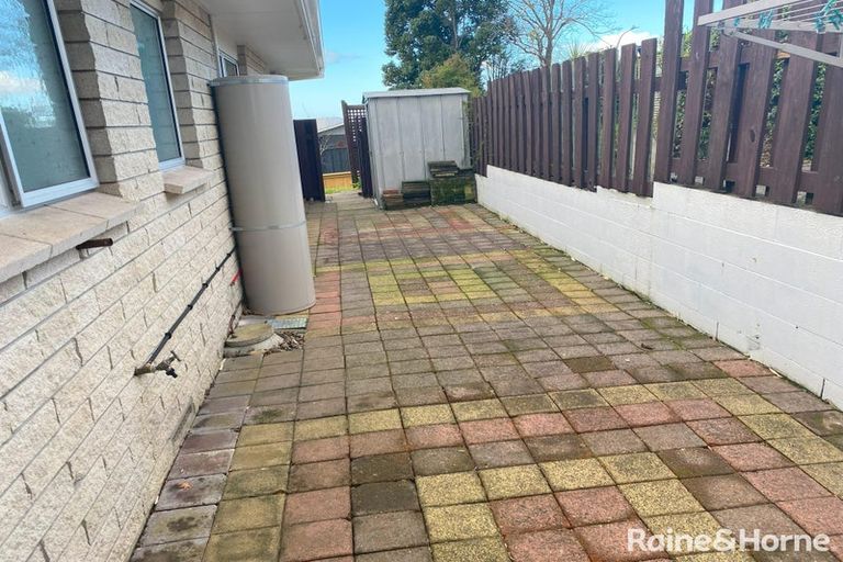 Photo of property in 140 Kingswood Road, Brookfield, Tauranga, 3110