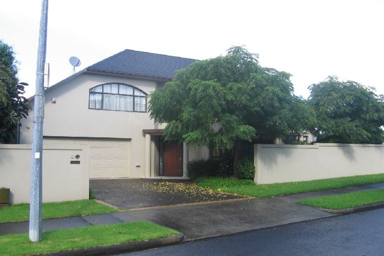 Photo of property in 1 Dayspring Way, Pakuranga, Auckland, 2010