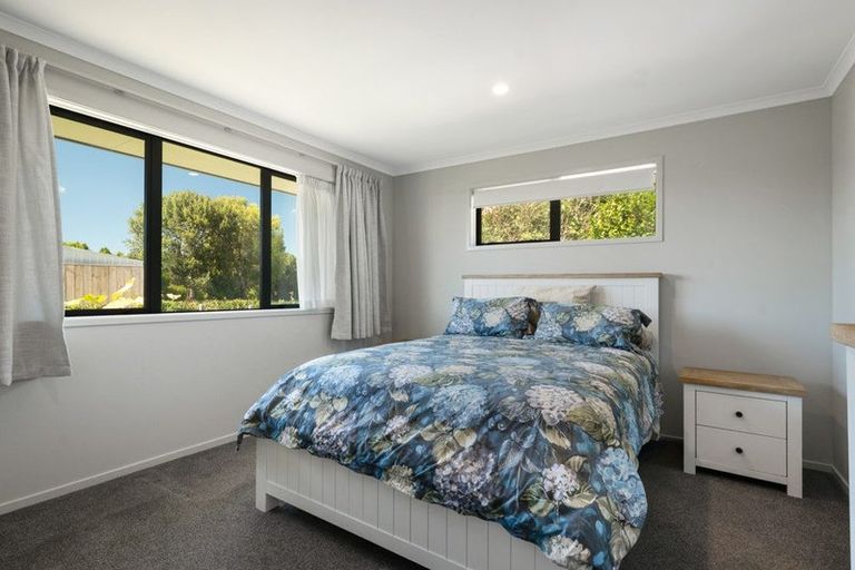 Photo of property in 1 Anatere Rise, Athenree, Katikati, 3177