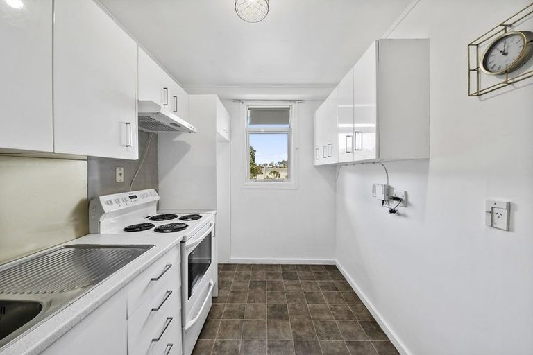 Photo of property in 17/41 Barber Grove, Moera, Lower Hutt, 5010