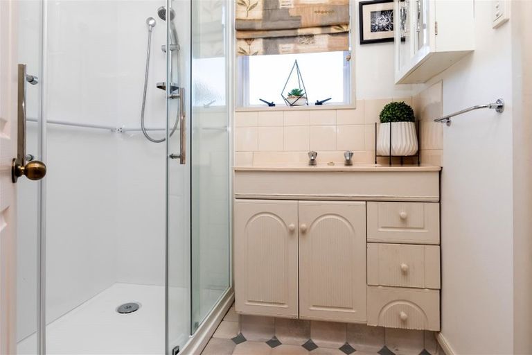 Photo of property in 84 King Street, Rangiora, 7400