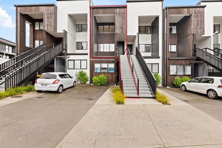 Photo of property in 59 Rangihina Road, Hobsonville, Auckland, 0616