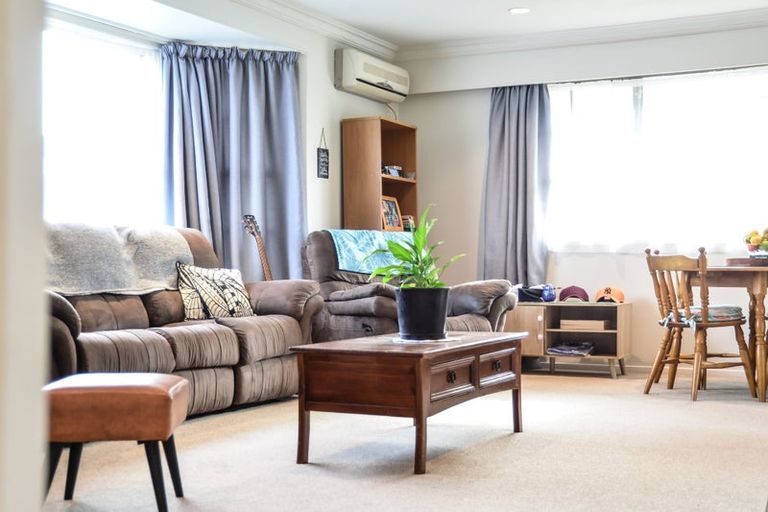 Photo of property in 43a Sheridan Crescent, Leamington, Cambridge, 3432