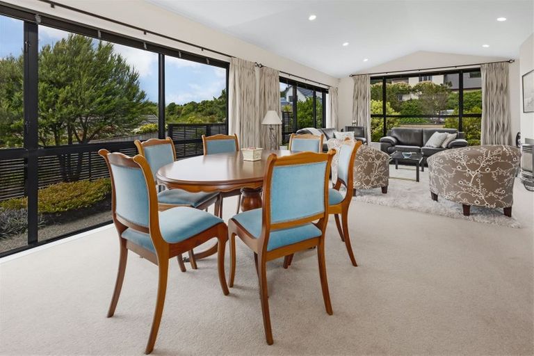 Photo of property in 28 Navigation Drive, Whitby, Porirua, 5024