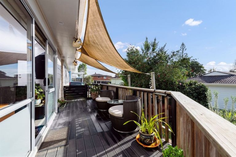 Photo of property in 1/21 Solar Road, Glen Eden, Auckland, 0602